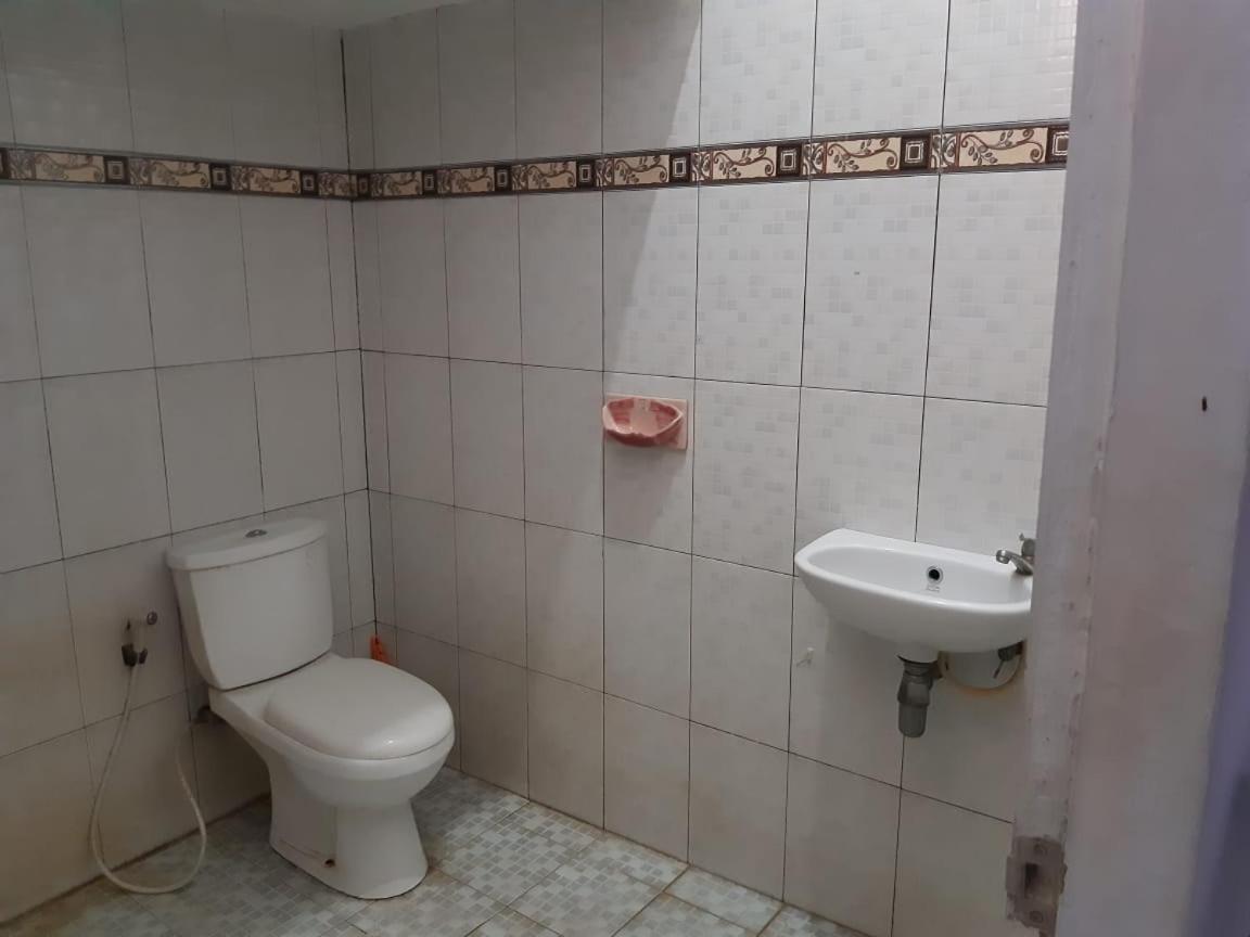 OYO 1653 Fajar Residence Pekanbaru Habitación foto