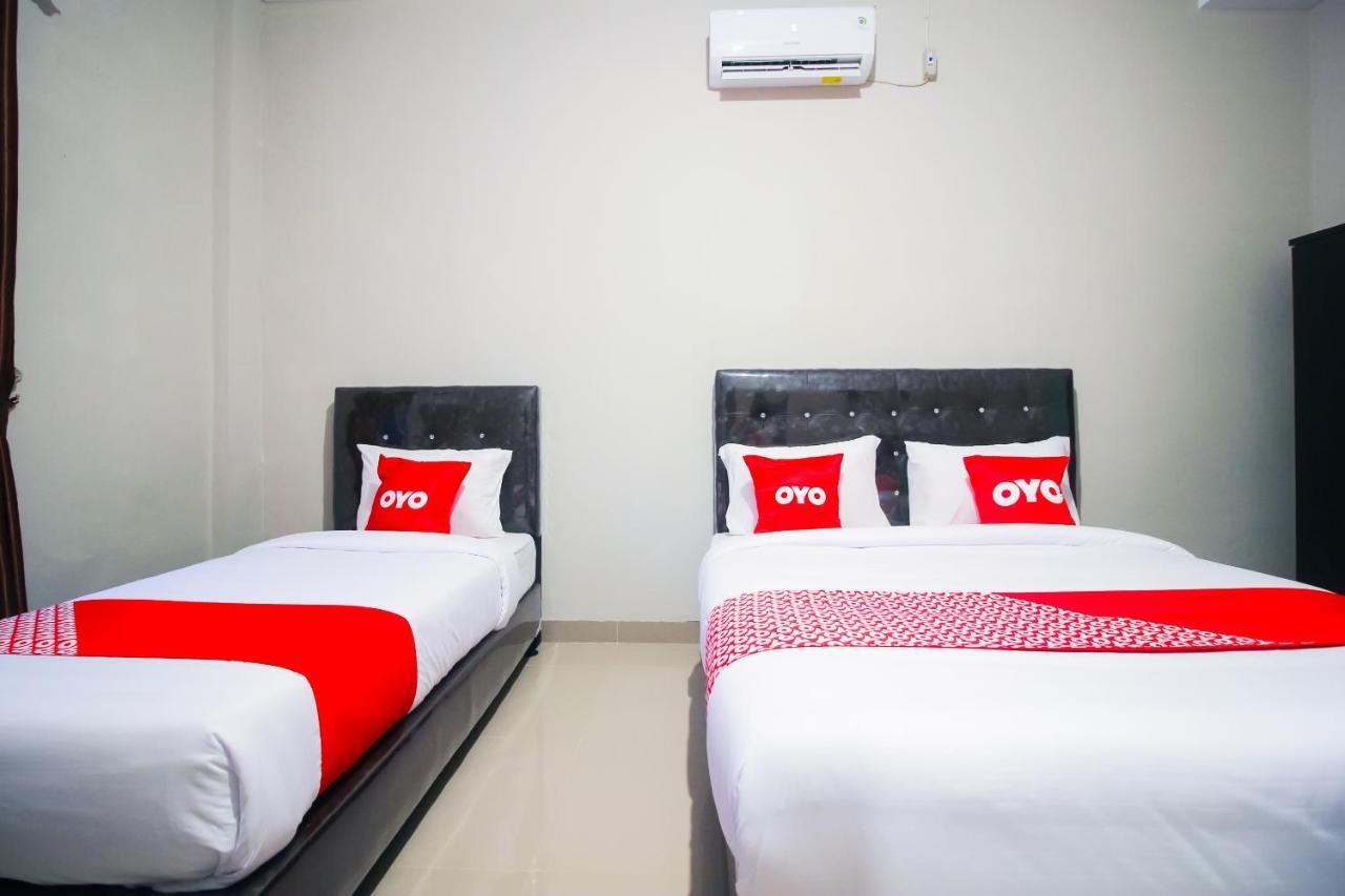 OYO 1653 Fajar Residence Pekanbaru Exterior foto